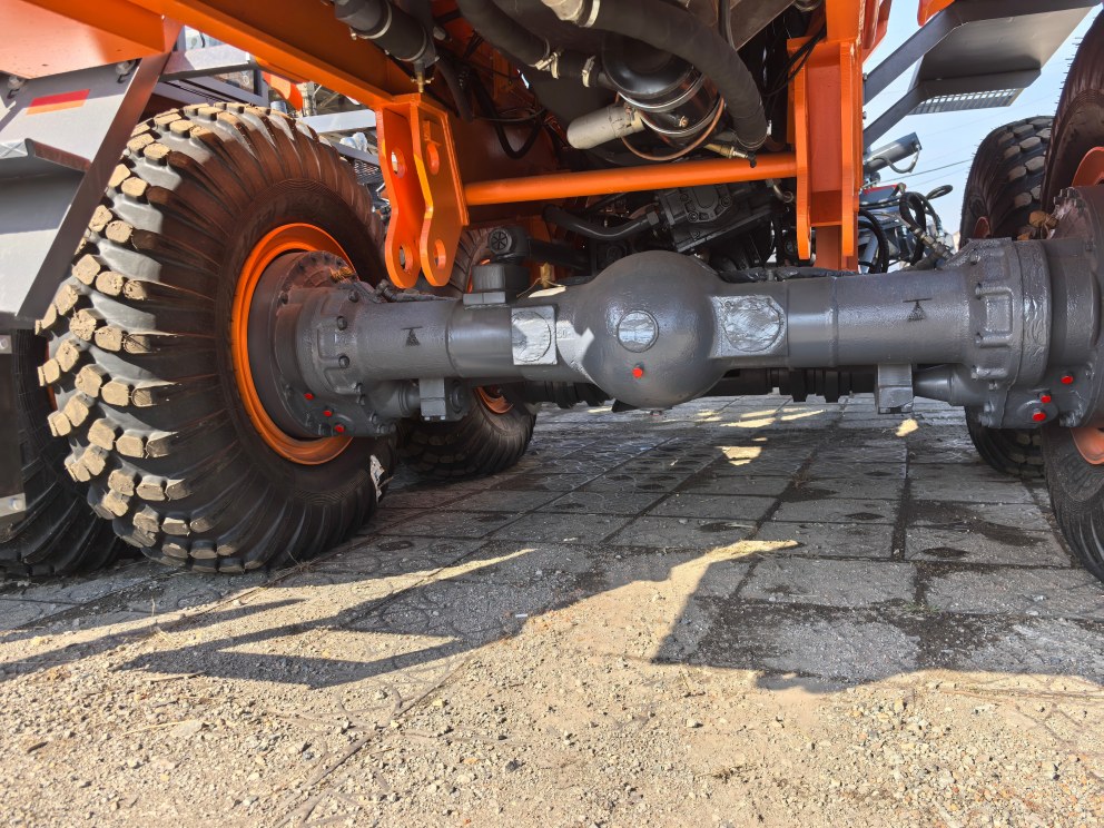 Drive Axle of Grader .jpg