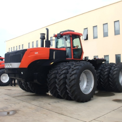 Компания Xuzhou Kaier Bulk Matching: Путь развития ведущего моста трактора LT400