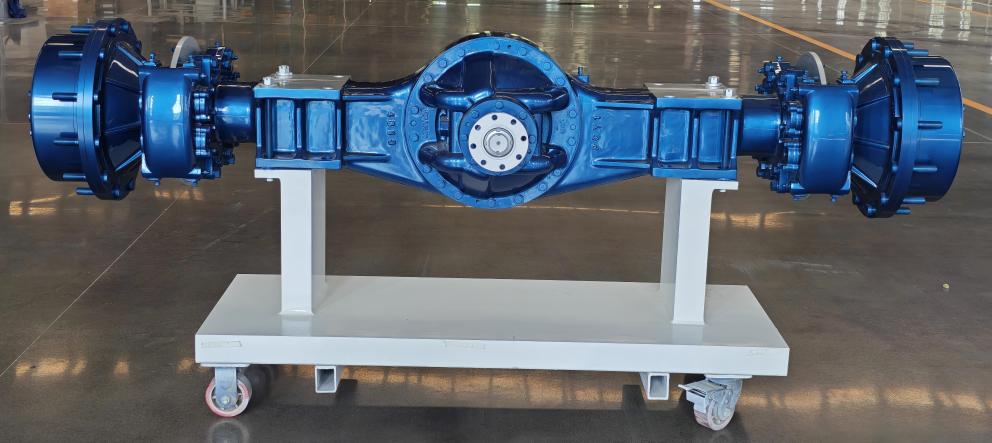 Ось трактора 430 л.с. Ось трактора 430 л.с.