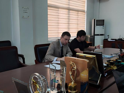 Rostselmash Visits Our Company to Deepen Drive Axle Cooperation