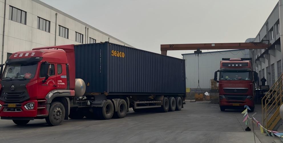 Expanding Global Markets, Serving Customers Worldwide Expanding Global Markets, Serving Customers Worldwide